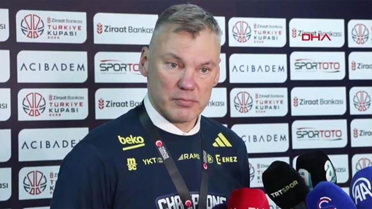 Sarunas Jasikevicius, Dubai’de mahsur kaldı, Fenerbahçe harekete geçti