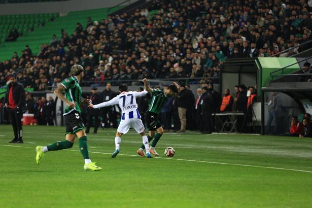 Sakaryaspor - SMS Grup Sarıyerspor: 0-0