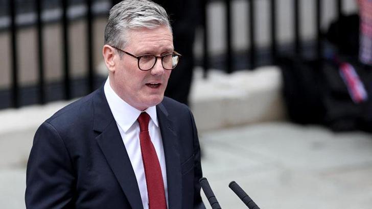 İngiltere, ABD’ye İngiliz üslerini kullanma izni verdiğini açıkladı