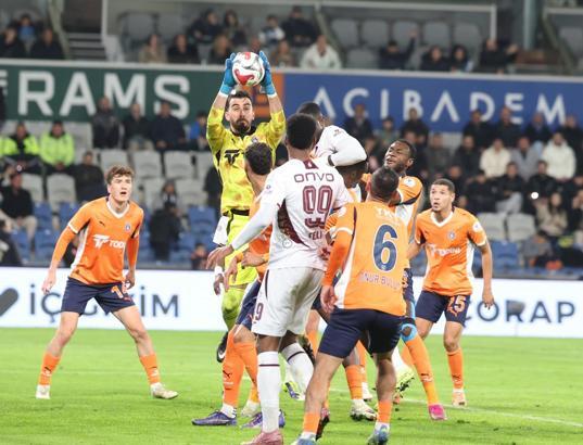 Trabzonspor ile RAMS Başakşehir 41’inci randevuya çıkıyor