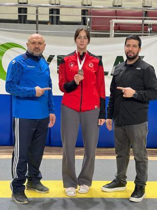 Osmaniyeli taekwondocu Cansu, milli takım yolunda