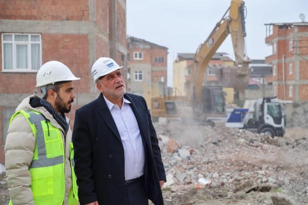 Canik’te 741 riskli yapı için yıkım çalışması