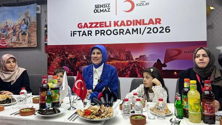 Kızılay Genel Başkanı Yılmaz, Gazzeli kadınlar ile iftarda bir araya geldi