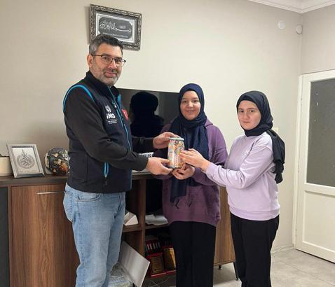 Öğrencilerden Gazze'ye yardım