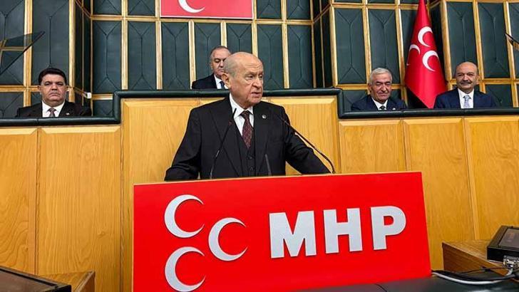 Bahçeli: ABD'nin İran'a saldırması bölgesel ve küresel dengeleri sakatlayacak mahiyette