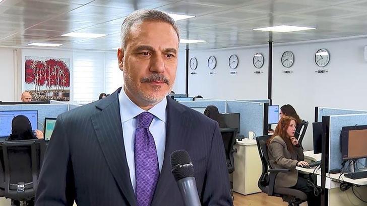 Bakan Fidan, Konsolosluk Çağrı Merkezi'nde incelemelerde bulundu