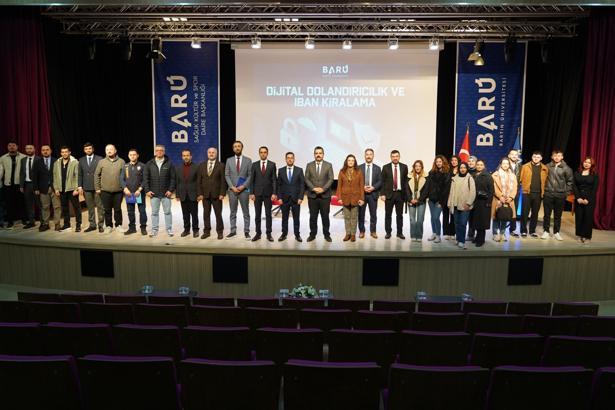 Öğrencilere, dijital dolandırıcılık anlatıldı