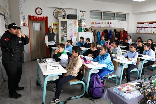 Bursa’da ilkokul öğrencilerine afet bilinci eğitimi