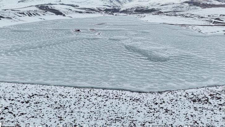 Erzurum’da Demirdöven Barajı buz tuttu