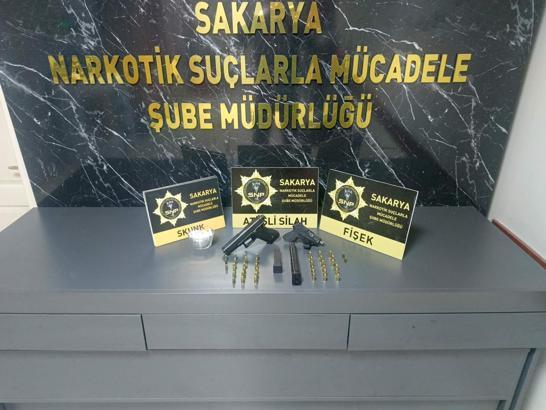 Sakarya'da uyuşturucu operasyonu; 2 tutuklama