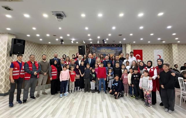 Türk Kızılay'dan iftar programı