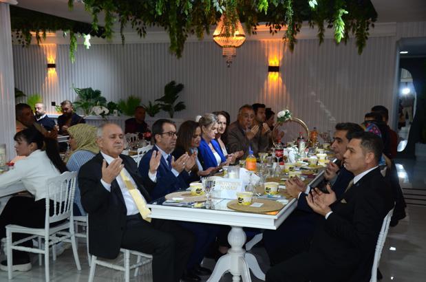 Şehit aileleri ve gazilerle iftar