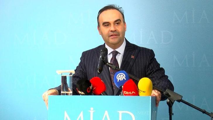 Bakan Kacır: Cephede güçlü değilseniz masada da güçlü olamazsınız