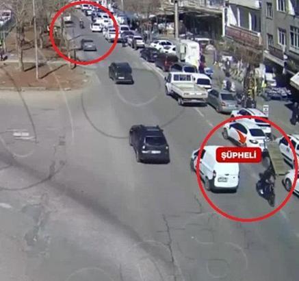 Abartı egzoz kullandığı için polisten kaçan sürücüye ‘Dur’ ihtarına uymamaktan 200 bin TL ceza