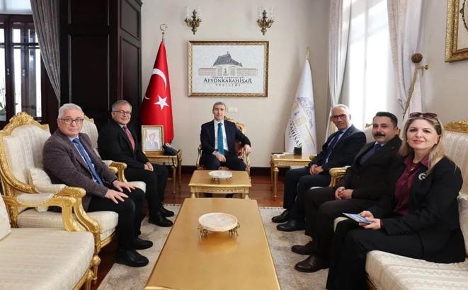 Vali Aktaş'a ziyaretler