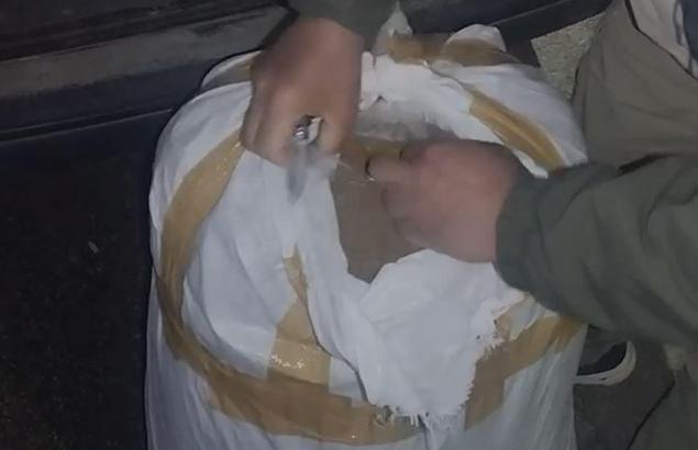 Adana’da 1 ton 650 kilogram kaçak tütün ele geçirildi