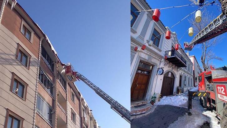 Kars’ta çatılardaki buz sarkıtları kırılıyor