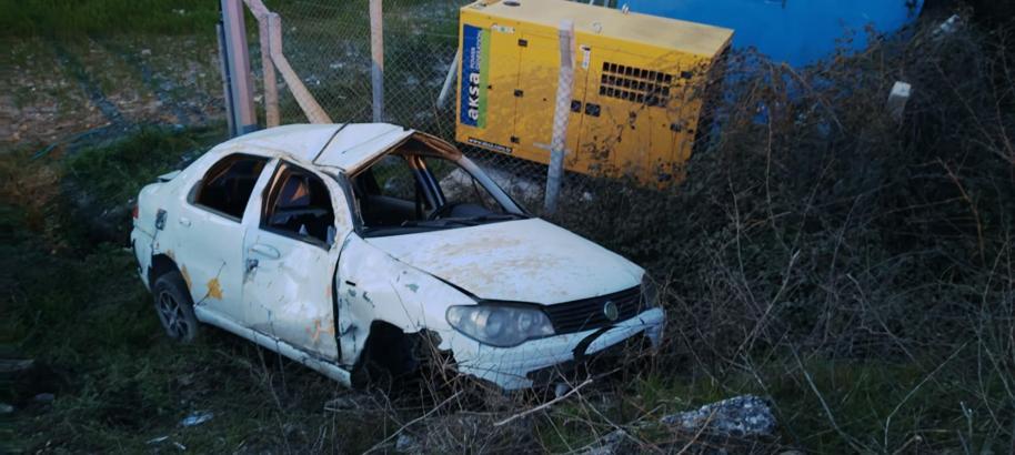 Balıkesir’de otomobil dere yatağına devrildi: 3’ü çocuk 5 yaralı