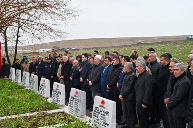 Nusaybin’de PKK’nın 39 yıl önce katlettiği 6’sı çocuk 8 kişi anıldı