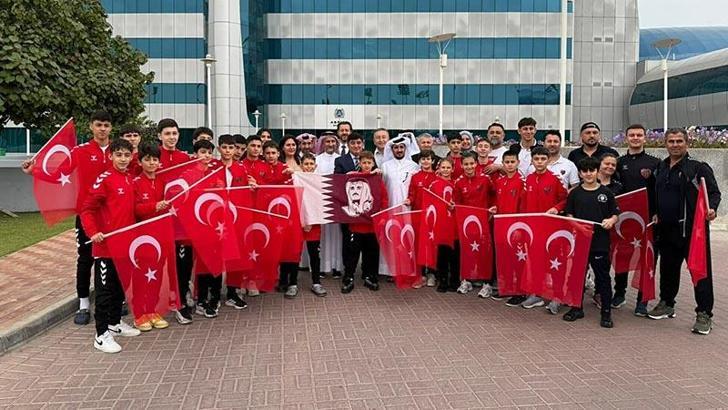Katar’da mahsur kalan sporcular Türkiye’ye dönüş yoluna geçti