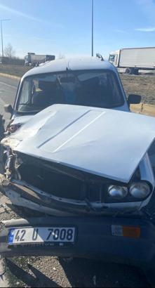 Otomobiller çarpıştı: 4 yaralı