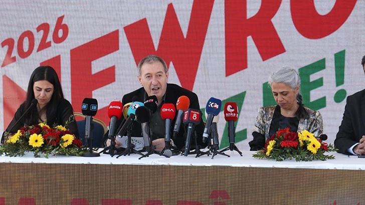 DEM Parti'li Bakırhan: Kürtler hiçbir gücün silahlı gücü değil