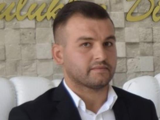 Polis memuru yatağında ölü bulundu