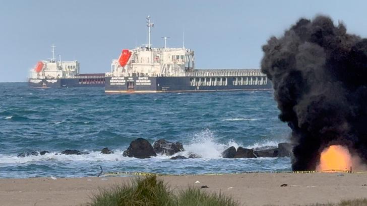 Sakarya'da sahilde parçalanmış olarak bulunan insansız hava aracı fünyeyle imha edildi