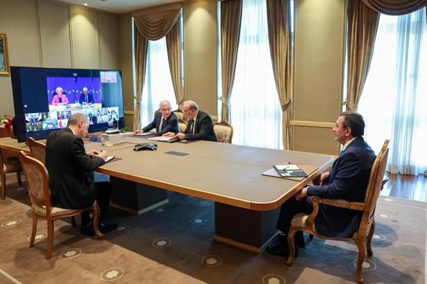 Cumhurbaşkanı Yardımcısı Yılmaz, Çevrimiçi Liderler Toplantısı'na katıldı