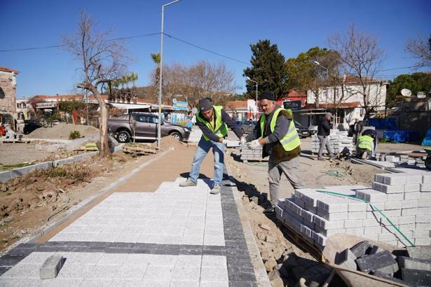 Cunda'da, araç trafiği ve yaya ulaşımına düzenleme