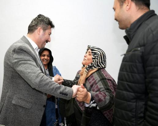 Başkan Özel: AK Parti ailesi olarak halkımızın gönlüne girmeye talibiz