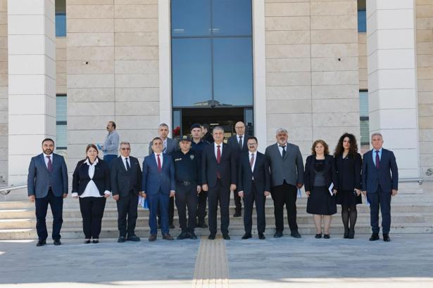 Vali Mustafa Yavuz: Kamu arazilerindeki kaçak yapılarla mücadele sürecek