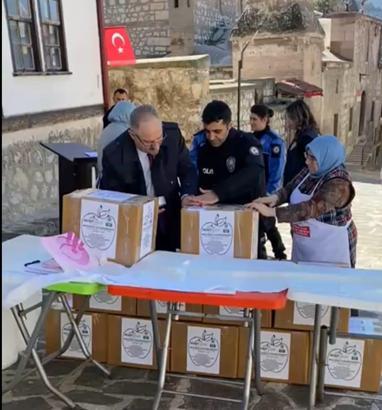 Şehidin son isteği Amasya çöreği, bu yıl da silah arkadaşlarına gönderildi