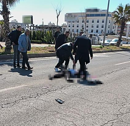 Mardin'de hafif ticari aracın çarptığı yaya ağır yaralandı