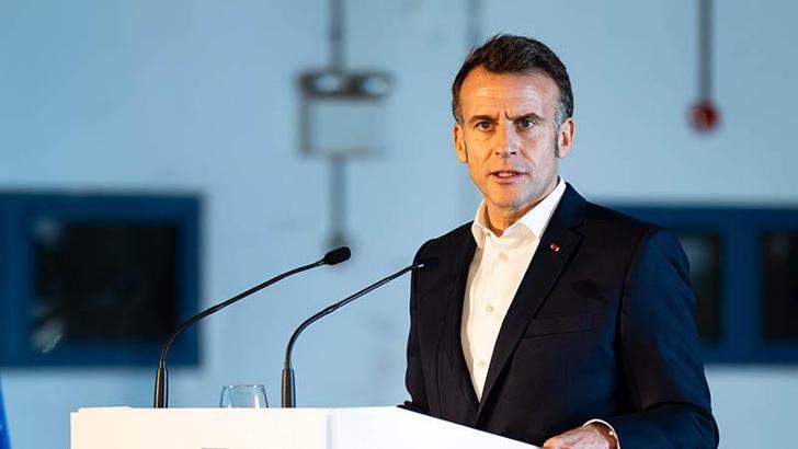 Macron: İsrail, Lübnan’ın egemenliğine saygı göstermeli