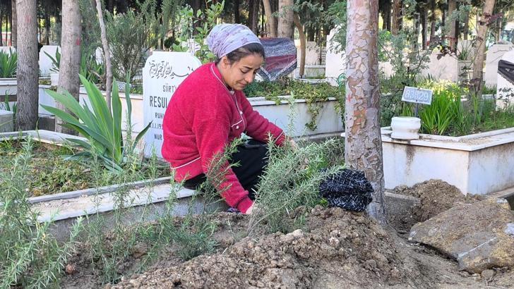 Boşanma aşamasındaki eşi tarafından öldürülen Songül toprağa verildi