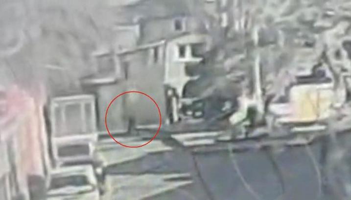 Beyoğlu’nda kendisini darbeden adamı silahla vurdu: Beni vuranı tanımıyorum