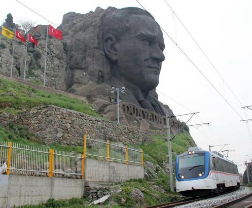 İzmir'de ulaşıma zam önergeleri komisyonda