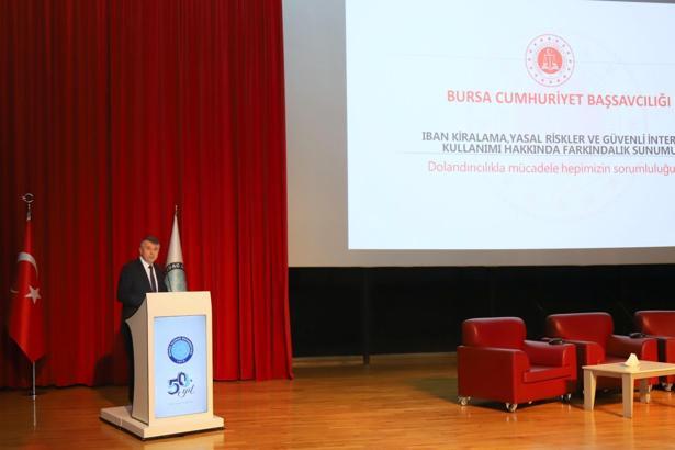 Bursa'da üniversite öğrencilerine 'IBAN kiralama dolandırıcılığı' semineri verildi