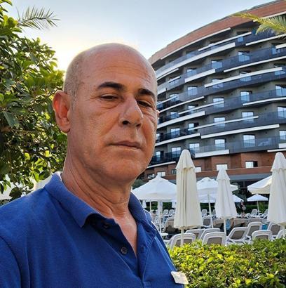 Dinlenirken kalp krizinden hayatını kaybetti