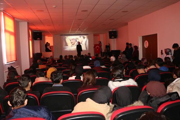 Karlıova’da İstiklal Marşı’nın kabulü ve Mehmet Akif Ersoy anıldı