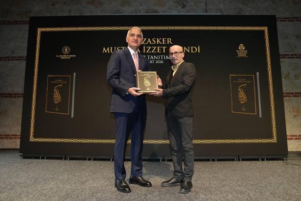 İstanbul- Bakan Ersoy 'Kazasker Mustafa Efendi' kitabının lasmanında katıldı