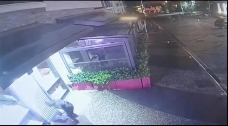İstanbul- Eyüpsultan'da kuyumcudan milyonlarca liralık hırsızlık yapan 8 kişi yakalandı