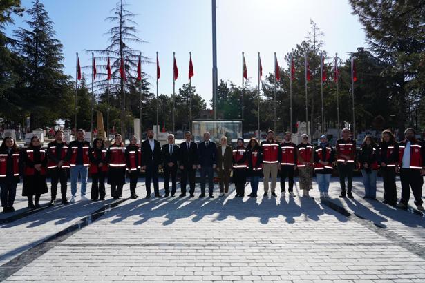 Aile ve Sosyal Hizmetler Bakanlığı'ndan Ankara'da şehitlik ziyareti