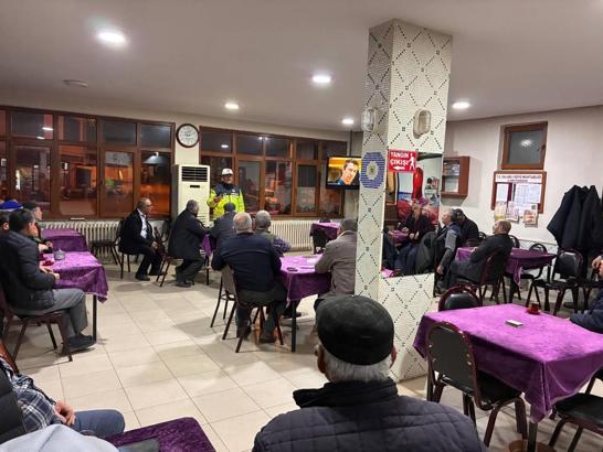 Edirne’de jandarmadan sürücülere trafik eğitimi