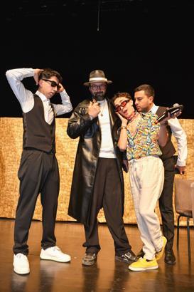 'Salaklar Sofrası' güldürdü