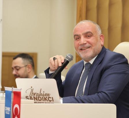 Canik Belediyesi'nden askere gidecek gençlere 6 bin lira destek