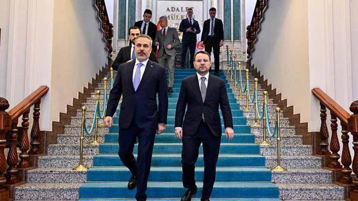 Bakan Fidan'dan, Bakan Gürlek'e ziyaret