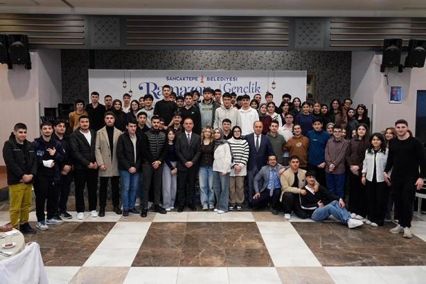 Sancaktepe’de öğrenciler ve öğretmenler iftar programında buluştu