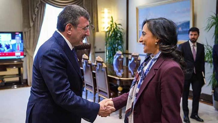 Cevdet Yılmaz, Kanada Dışişleri Bakanı Anand’ı kabul etti